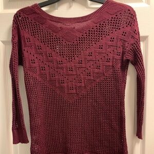 American‎ Eagle open knit maroon sweater